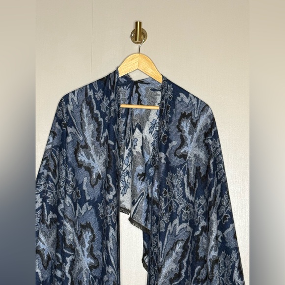 100% Cashmere Jacquard Shawl Kimono Wrap Blue Floral Paisley Pashmina - Picture 7 of 9
